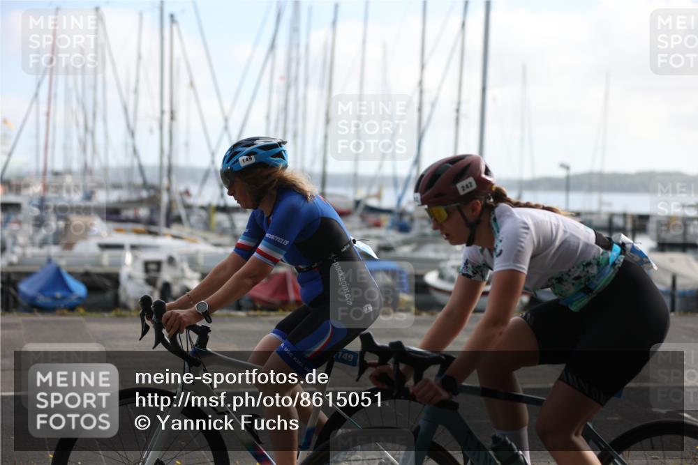 17.08.2025 - KN Förde Triathlon 2025 Yannick Fuchs http://msf.ph/oto/8615051 17.08.2025 10:03:36 Radfahren 149, 160, 172, 213, 215, 221, 242, 254, 183, 202, 213, 223 meine-sportfotos.de