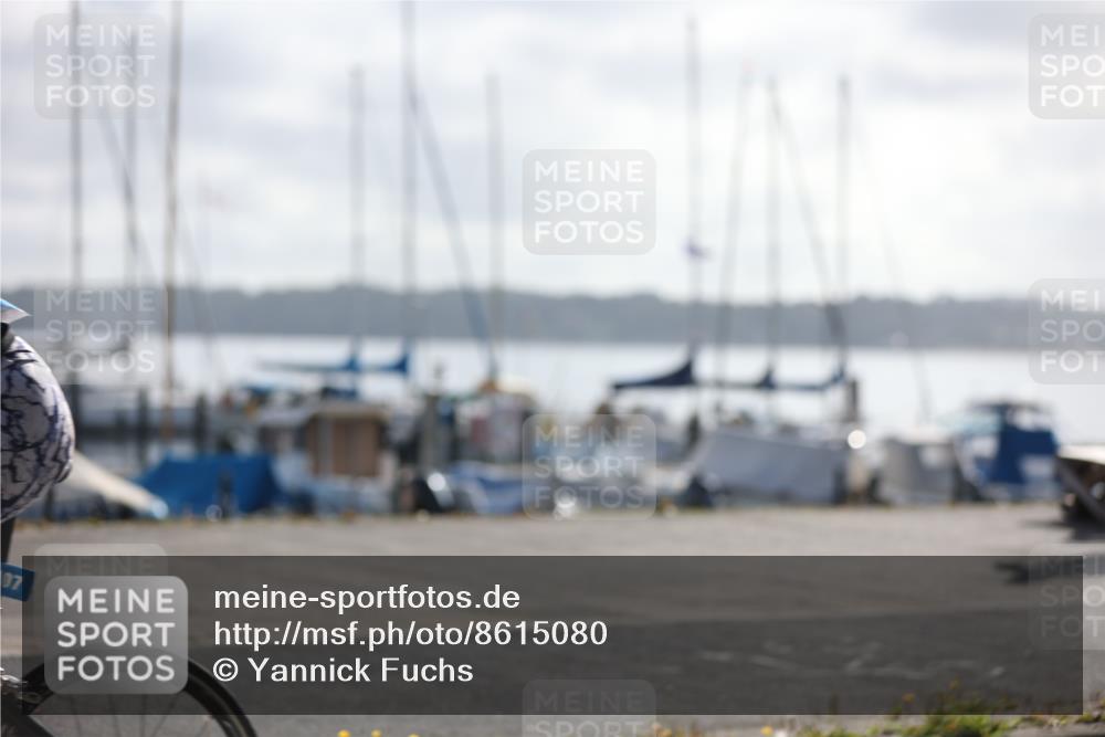 17.08.2025 - KN Förde Triathlon 2025 Yannick Fuchs http://msf.ph/oto/8615080 17.08.2025 09:29:15 Radfahren 103, 107, 113, 125, 188, 219 meine-sportfotos.de