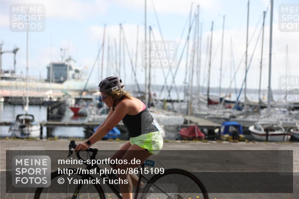 17.08.2025 - KN Förde Triathlon 2025 Yannick Fuchs http://msf.ph/oto/8615109 17.08.2025 10:03:48 Radfahren 131, 207, 160, 172, 221, 254 meine-sportfotos.de
