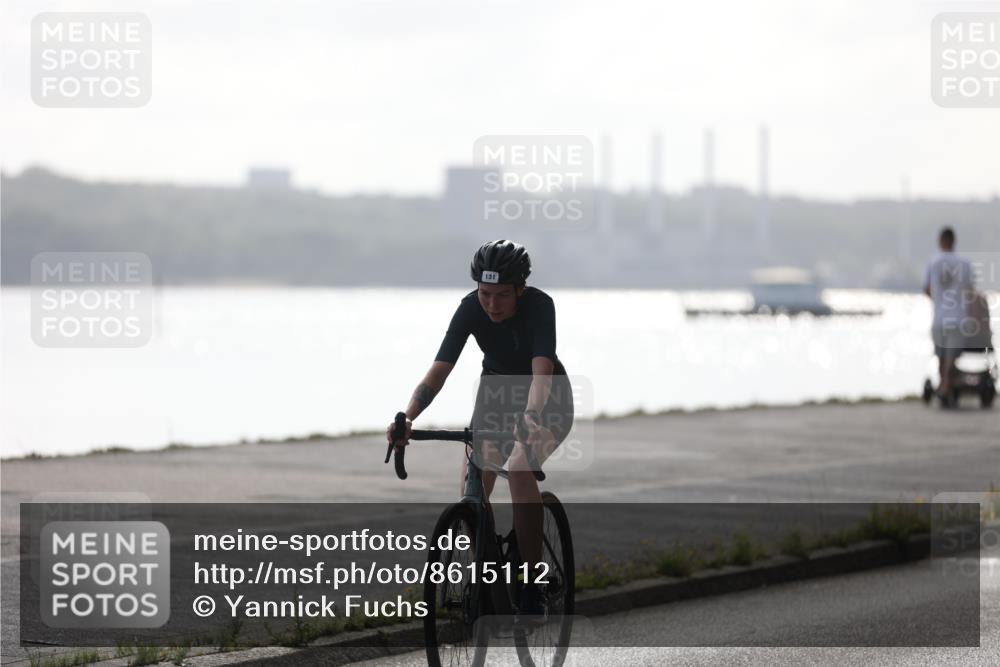 17.08.2025 - KN Förde Triathlon 2025 Yannick Fuchs http://msf.ph/oto/8615112 17.08.2025 10:03:53 Radfahren 131, 210, 207 meine-sportfotos.de