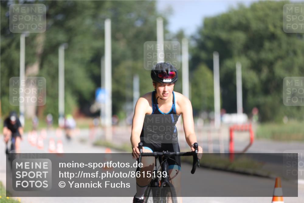 17.08.2025 - KN Förde Triathlon 2025 Yannick Fuchs http://msf.ph/oto/8615139 17.08.2025 09:29:27 Radfahren 109, 170, 174, 228, 103, 113, 125 meine-sportfotos.de