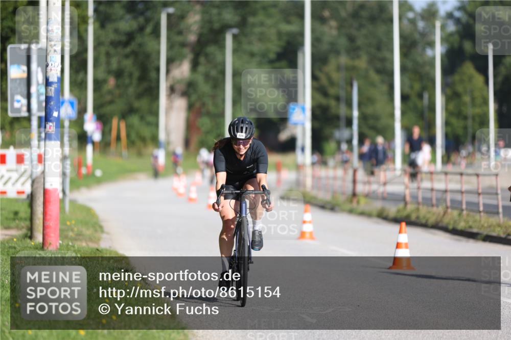 17.08.2025 - KN Förde Triathlon 2025 Yannick Fuchs http://msf.ph/oto/8615154 17.08.2025 09:29:28 Radfahren 109, 170, 174, 205, 228, 103, 113, 125 meine-sportfotos.de