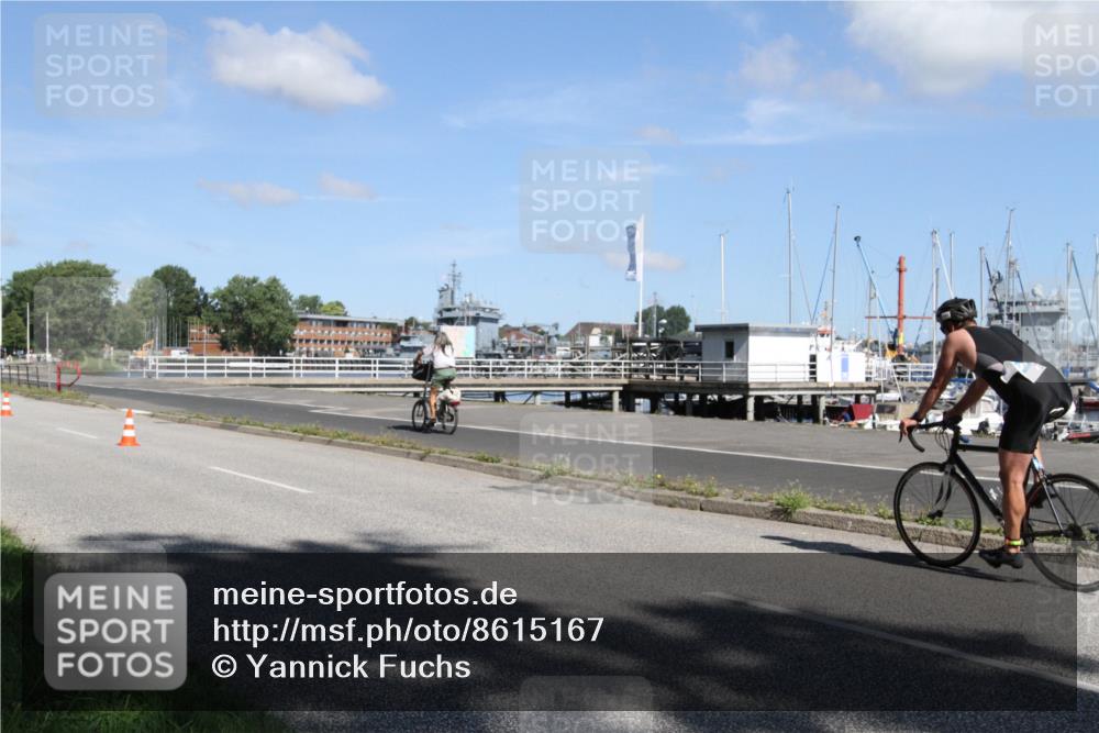 17.08.2025 - KN Förde Triathlon 2025 Yannick Fuchs http://msf.ph/oto/8615167 17.08.2025 11:21:19 Radfahren 270, 278, 343, 364, 611, 639 meine-sportfotos.de