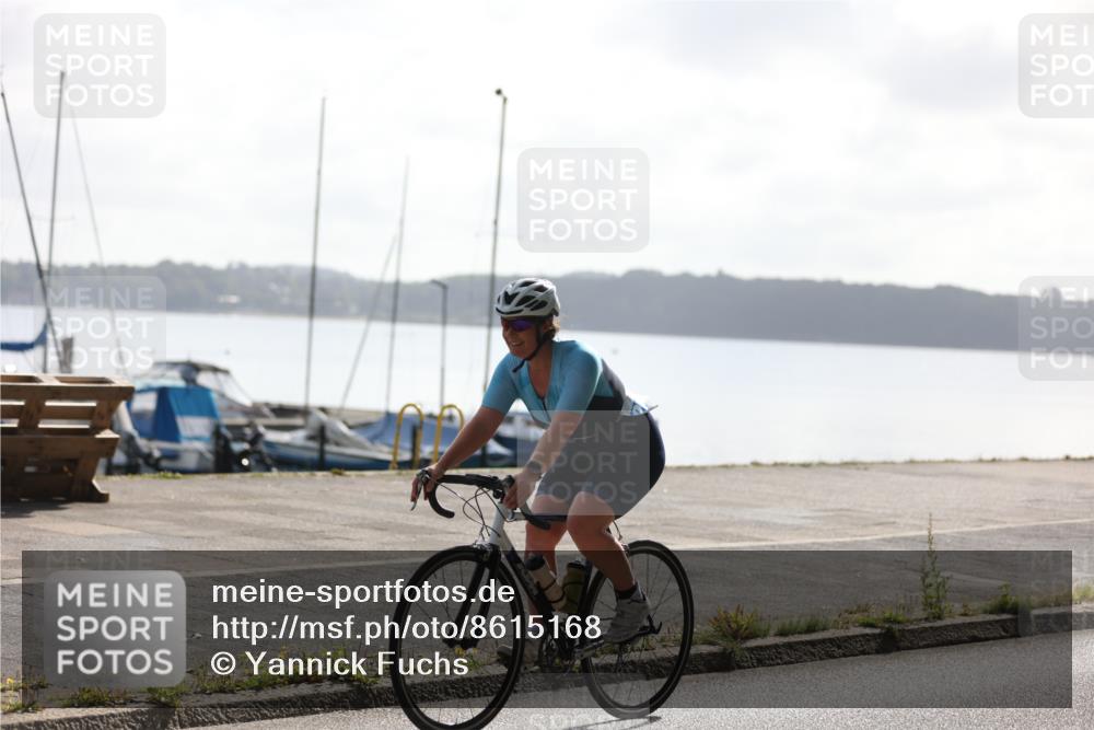 17.08.2025 - KN Förde Triathlon 2025 Yannick Fuchs http://msf.ph/oto/8615168 17.08.2025 10:04:12 Radfahren 111, 196, 211, 218, 224, 234 meine-sportfotos.de
