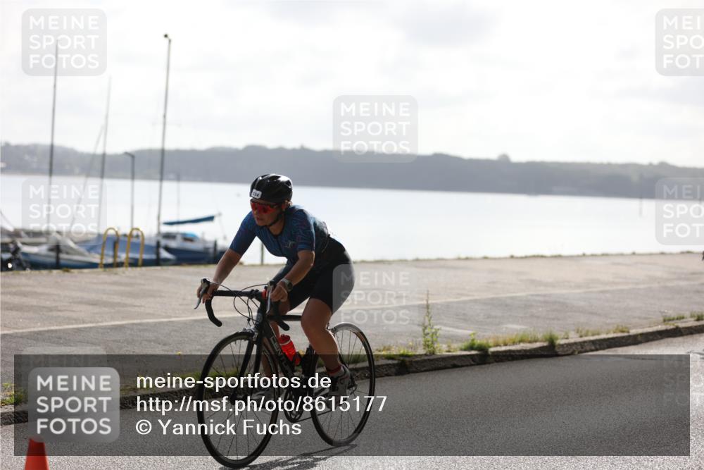 17.08.2025 - KN Förde Triathlon 2025 Yannick Fuchs http://msf.ph/oto/8615177 17.08.2025 10:04:12 Radfahren 111, 196, 211, 218, 224, 234 meine-sportfotos.de