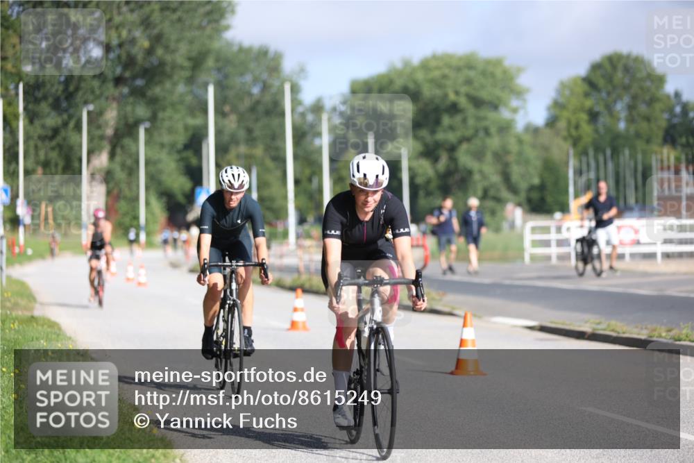 17.08.2025 - KN Förde Triathlon 2025 Yannick Fuchs http://msf.ph/oto/8615249 17.08.2025 09:30:00 Radfahren 114, 183, 186, 210, 240, 241, 244 meine-sportfotos.de