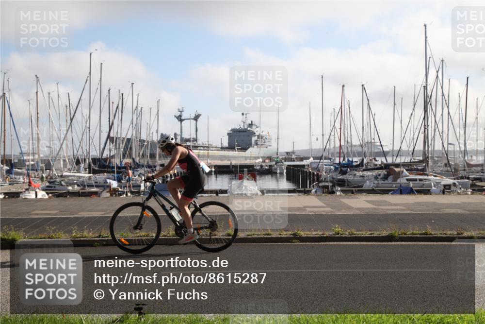 17.08.2025 - KN Förde Triathlon 2025 Yannick Fuchs http://msf.ph/oto/8615287 17.08.2025 09:18:31 Radfahren 120, 121 meine-sportfotos.de