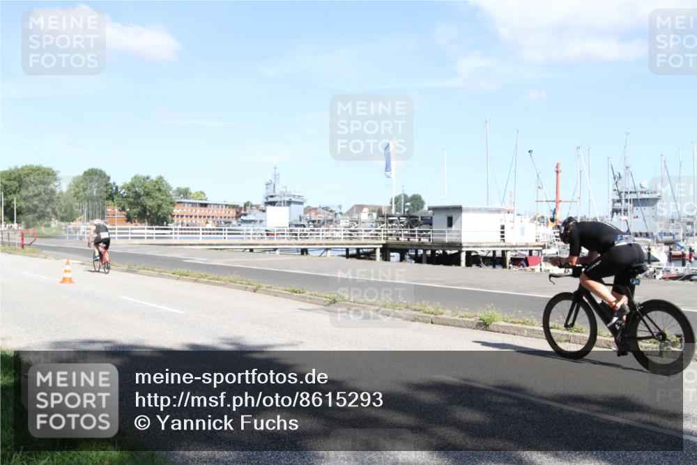 17.08.2025 - KN Förde Triathlon 2025 Yannick Fuchs http://msf.ph/oto/8615293 17.08.2025 11:23:02 Radfahren 281, 343, 370, 601 meine-sportfotos.de