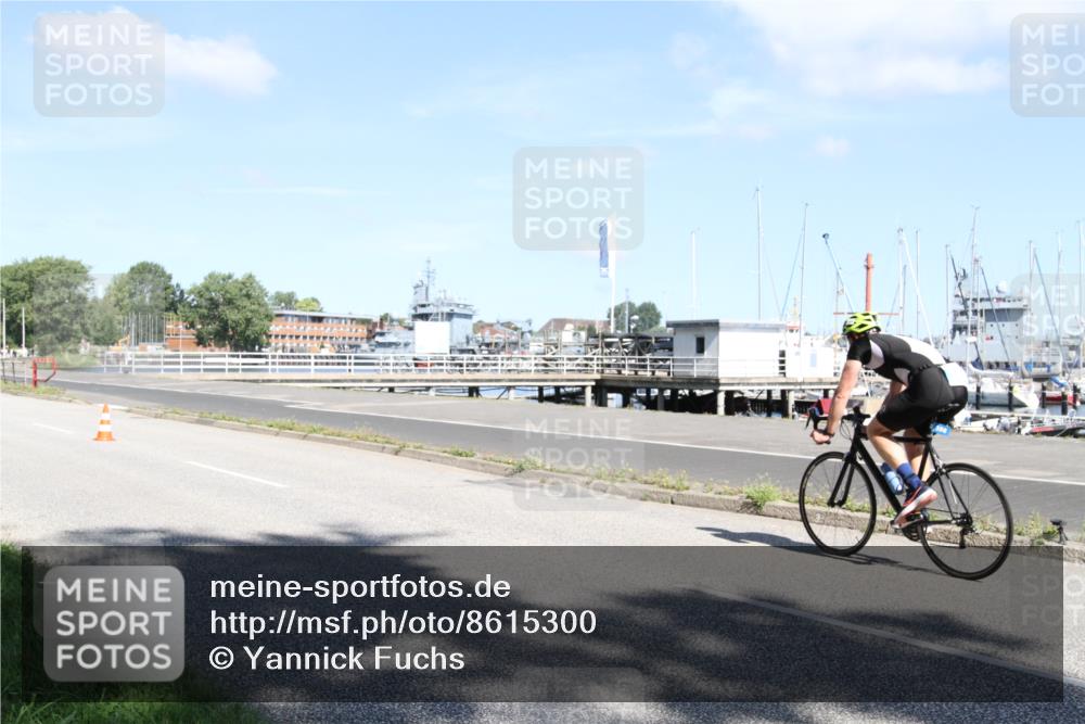 17.08.2025 - KN Förde Triathlon 2025 Yannick Fuchs http://msf.ph/oto/8615300 17.08.2025 11:23:07 Radfahren 281, 343, 370, 601 meine-sportfotos.de