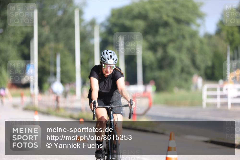 17.08.2025 - KN Förde Triathlon 2025 Yannick Fuchs http://msf.ph/oto/8615353 17.08.2025 09:30:33 Radfahren 167, 202, 224, 242, 119 meine-sportfotos.de