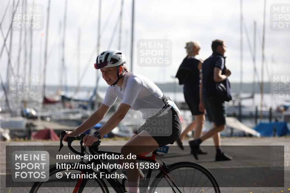 17.08.2025 - KN Förde Triathlon 2025 Yannick Fuchs http://msf.ph/oto/8615389 17.08.2025 09:30:43 Radfahren 117, 157, 197, 224, 242, 242 meine-sportfotos.de