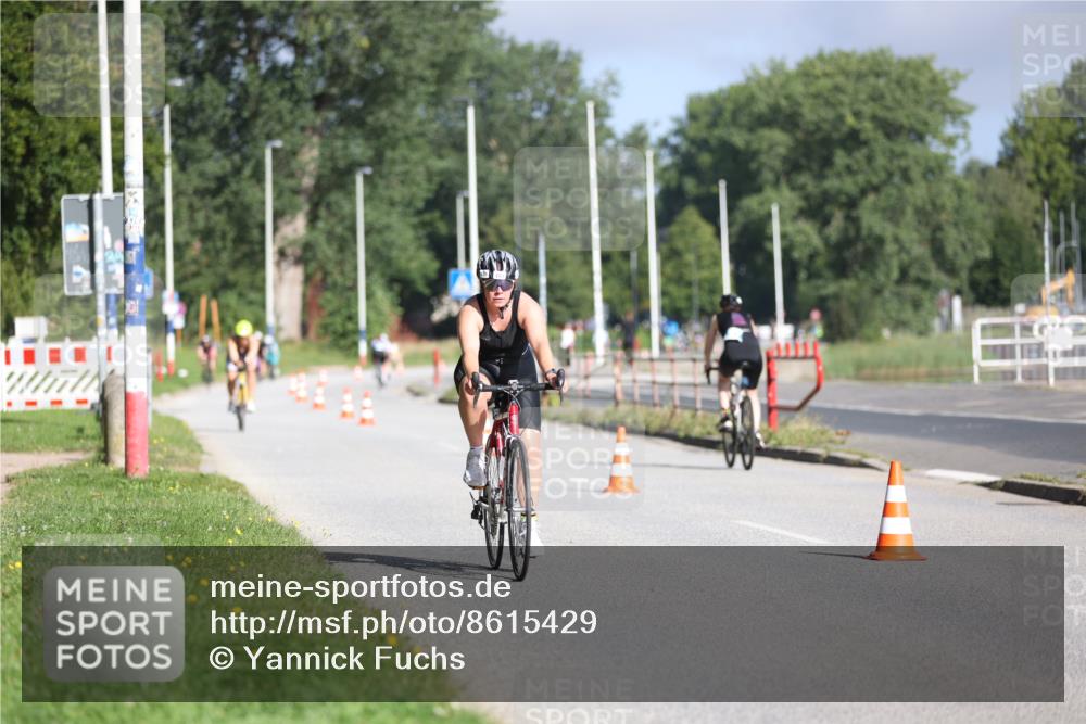 17.08.2025 - KN Förde Triathlon 2025 Yannick Fuchs http://msf.ph/oto/8615429 17.08.2025 09:30:57 Radfahren 102, 107, 111, 208, 212, 223, 117, 197 meine-sportfotos.de