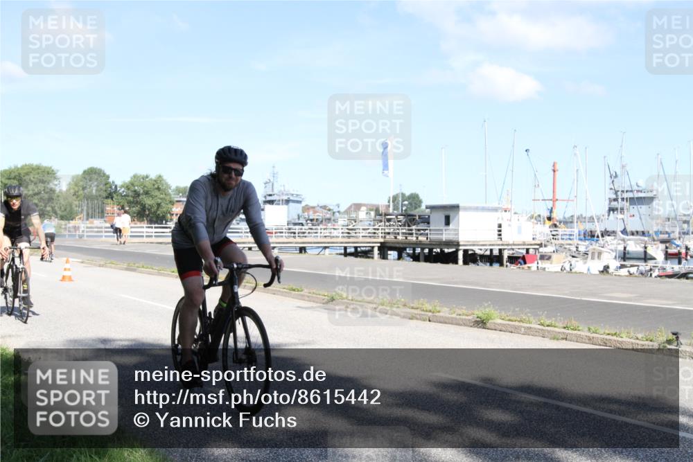 17.08.2025 - KN Förde Triathlon 2025 Yannick Fuchs http://msf.ph/oto/8615442 17.08.2025 11:24:34 Radfahren 281, 326, 329, 352, 371, 380, 616 meine-sportfotos.de