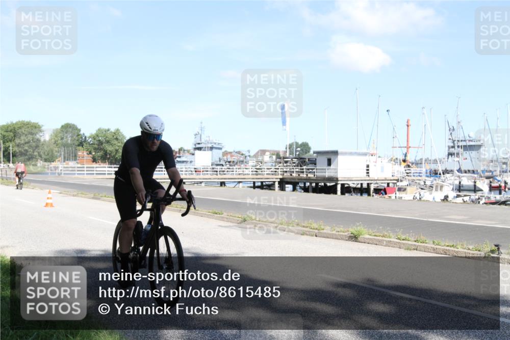17.08.2025 - KN Förde Triathlon 2025 Yannick Fuchs http://msf.ph/oto/8615485 17.08.2025 11:25:10 Radfahren 284, 300, 308, 309, 356, 374, 606, 613, 638 meine-sportfotos.de