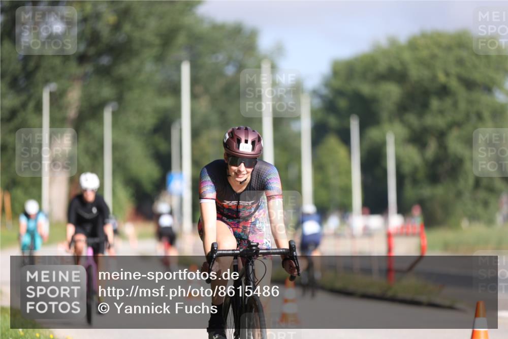 17.08.2025 - KN Förde Triathlon 2025 Yannick Fuchs http://msf.ph/oto/8615486 17.08.2025 09:31:08 Radfahren 102, 125, 126, 188, 198, 200, 216, 218, 219, 221, 102, 107, 111, 208, 212 meine-sportfotos.de