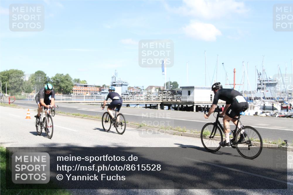 17.08.2025 - KN Förde Triathlon 2025 Yannick Fuchs http://msf.ph/oto/8615528 17.08.2025 11:25:32 Radfahren 261, 266, 285, 295, 330, 377, 617, 629, 630, 632, 633 meine-sportfotos.de