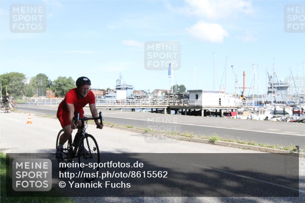 17.08.2025 - KN Förde Triathlon 2025 Yannick Fuchs http://msf.ph/oto/8615562 17.08.2025 11:25:42 Radfahren 288, 296, 307, 349, 372, 610, 617, 630, 633 meine-sportfotos.de