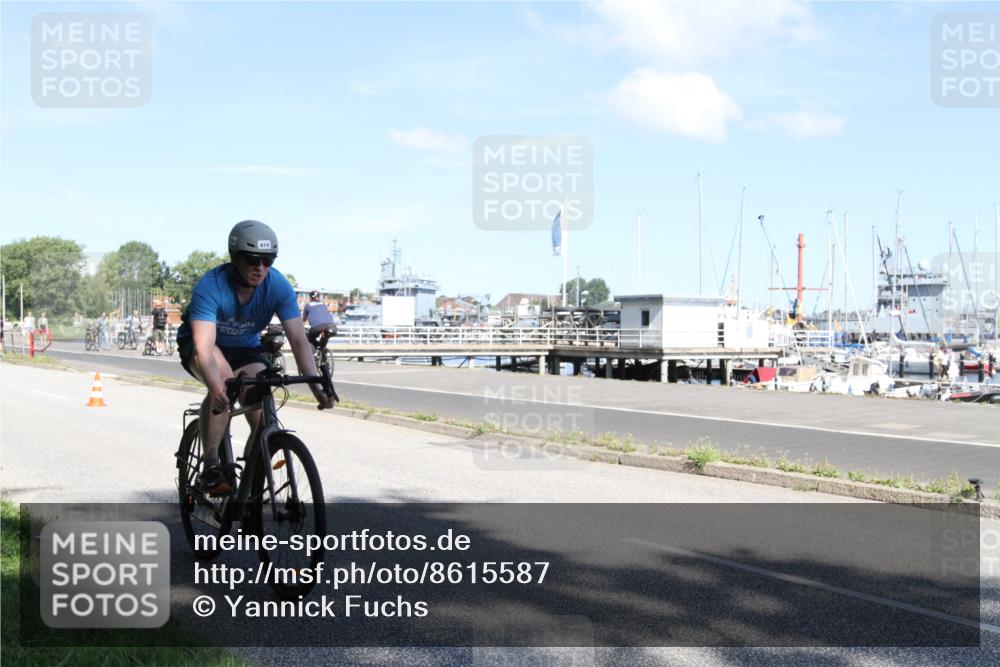 17.08.2025 - KN Förde Triathlon 2025 Yannick Fuchs http://msf.ph/oto/8615587 17.08.2025 11:25:56 Radfahren 310, 332, 345, 351, 353, 361, 368, 612, 614, 619, 622, 642, 643 meine-sportfotos.de