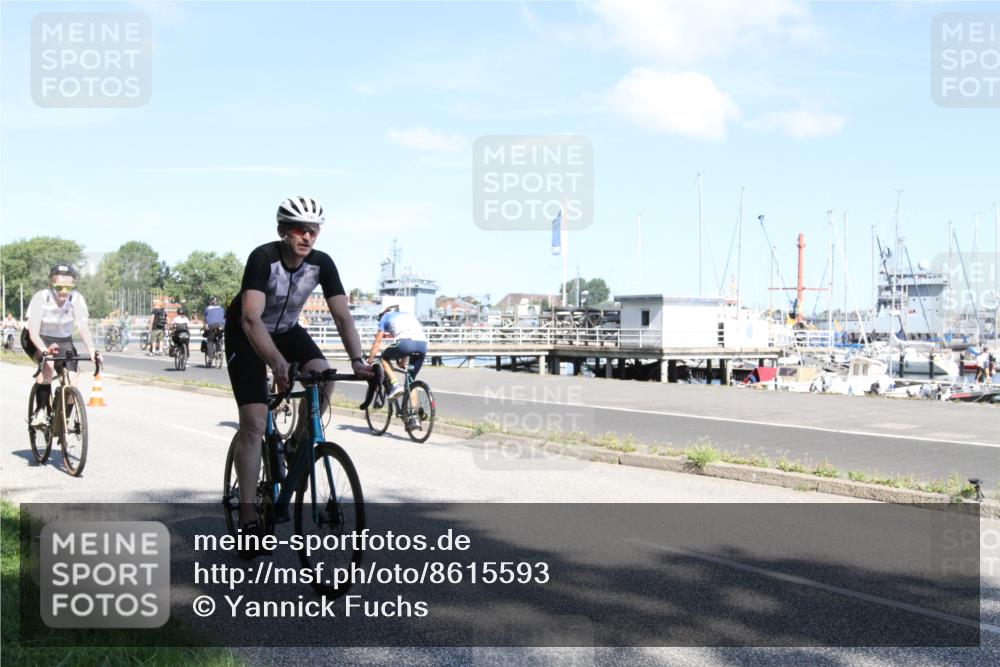 17.08.2025 - KN Förde Triathlon 2025 Yannick Fuchs http://msf.ph/oto/8615593 17.08.2025 11:25:58 Radfahren 310, 332, 345, 351, 353, 354, 361, 368, 612, 614, 619, 622, 642, 643 meine-sportfotos.de