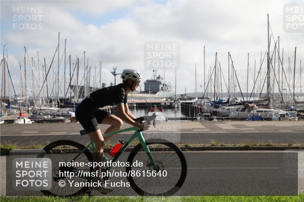 17.08.2025 - KN Förde Triathlon 2025 Yannick Fuchs http://msf.ph/oto/8615640 17.08.2025 09:25:50 Radfahren 105, 140, 164 meine-sportfotos.de