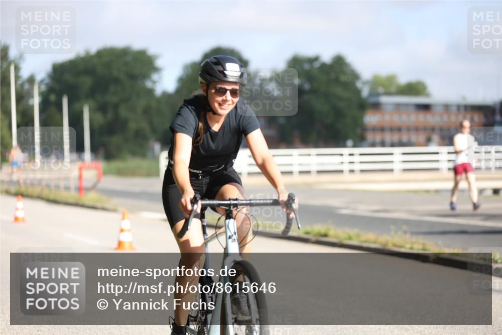 17.08.2025 - KN Förde Triathlon 2025 Yannick Fuchs http://msf.ph/oto/8615646 17.08.2025 09:32:00 Radfahren 210, 213, 234, 244, 234 meine-sportfotos.de