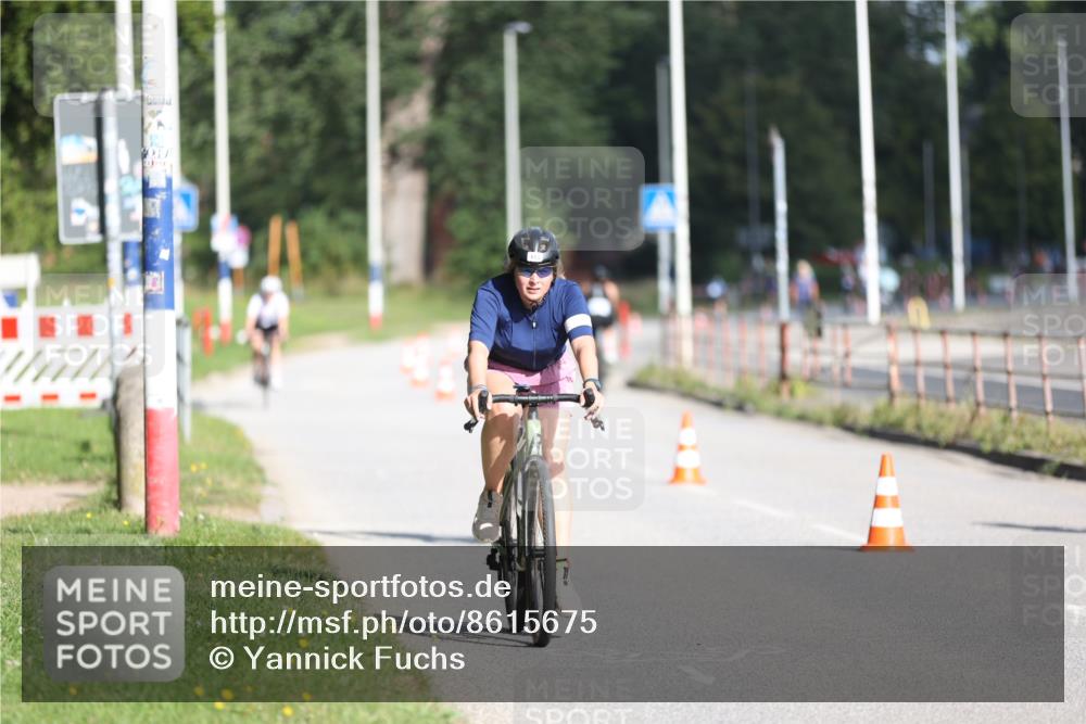 17.08.2025 - KN Förde Triathlon 2025 Yannick Fuchs http://msf.ph/oto/8615675 17.08.2025 09:32:20 Radfahren 147, 195, 201, 224, 246, 225 meine-sportfotos.de