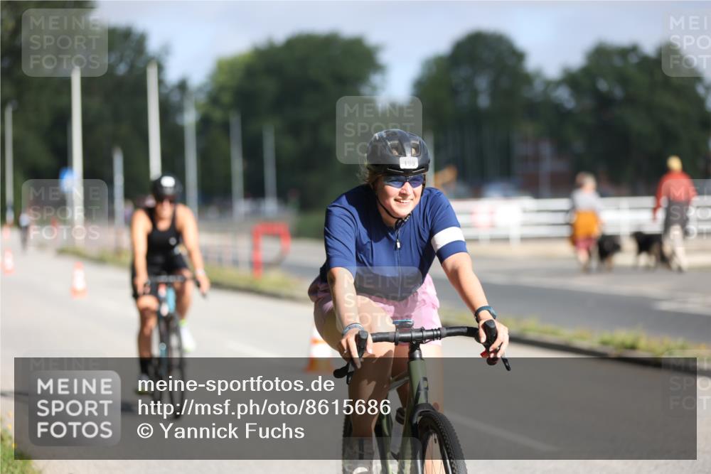 17.08.2025 - KN Förde Triathlon 2025 Yannick Fuchs http://msf.ph/oto/8615686 17.08.2025 09:32:22 Radfahren 147, 195, 201, 224, 246, 225 meine-sportfotos.de
