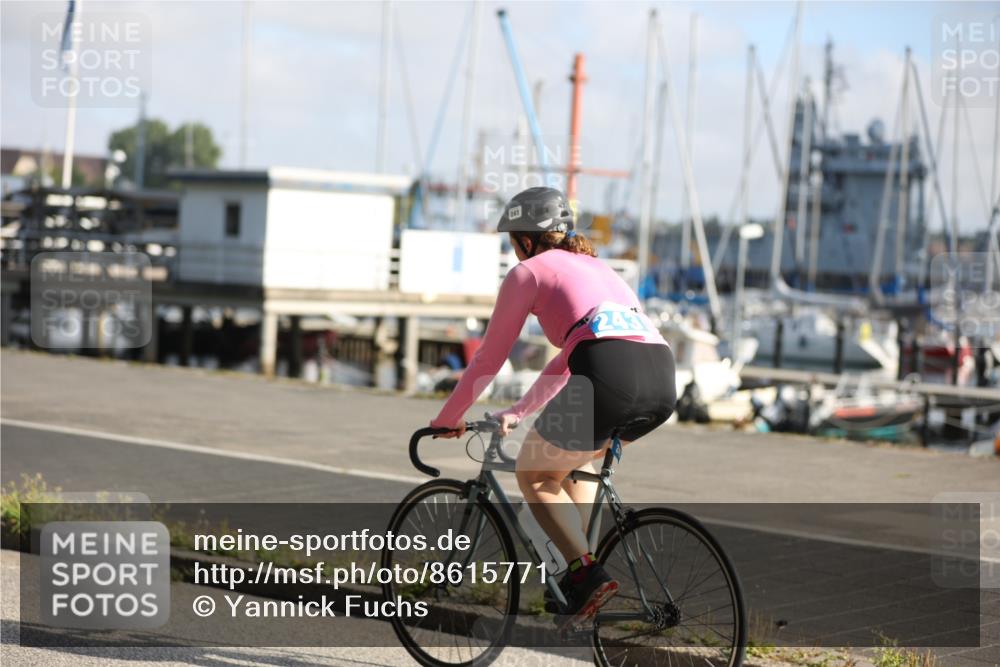 17.08.2025 - KN Förde Triathlon 2025 Yannick Fuchs http://msf.ph/oto/8615771 17.08.2025 09:32:43 Radfahren 111, 126, 152, 208, 216, 221, 243, 130, 138, 162, 242, 243 meine-sportfotos.de