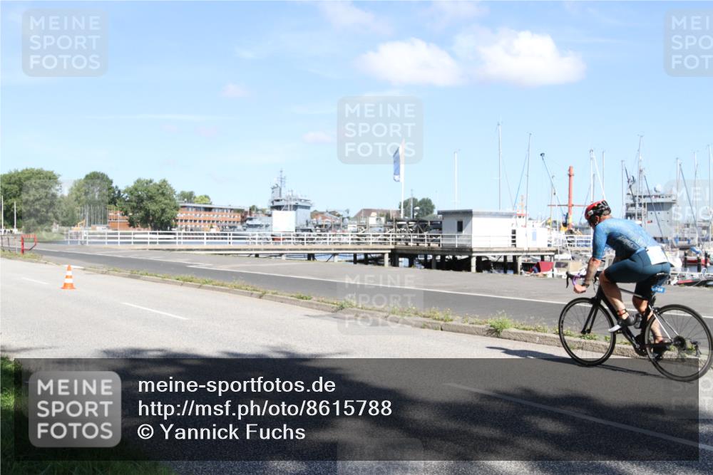 17.08.2025 - KN Förde Triathlon 2025 Yannick Fuchs http://msf.ph/oto/8615788 17.08.2025 11:28:11 Radfahren 297, 304, 369, 626 meine-sportfotos.de