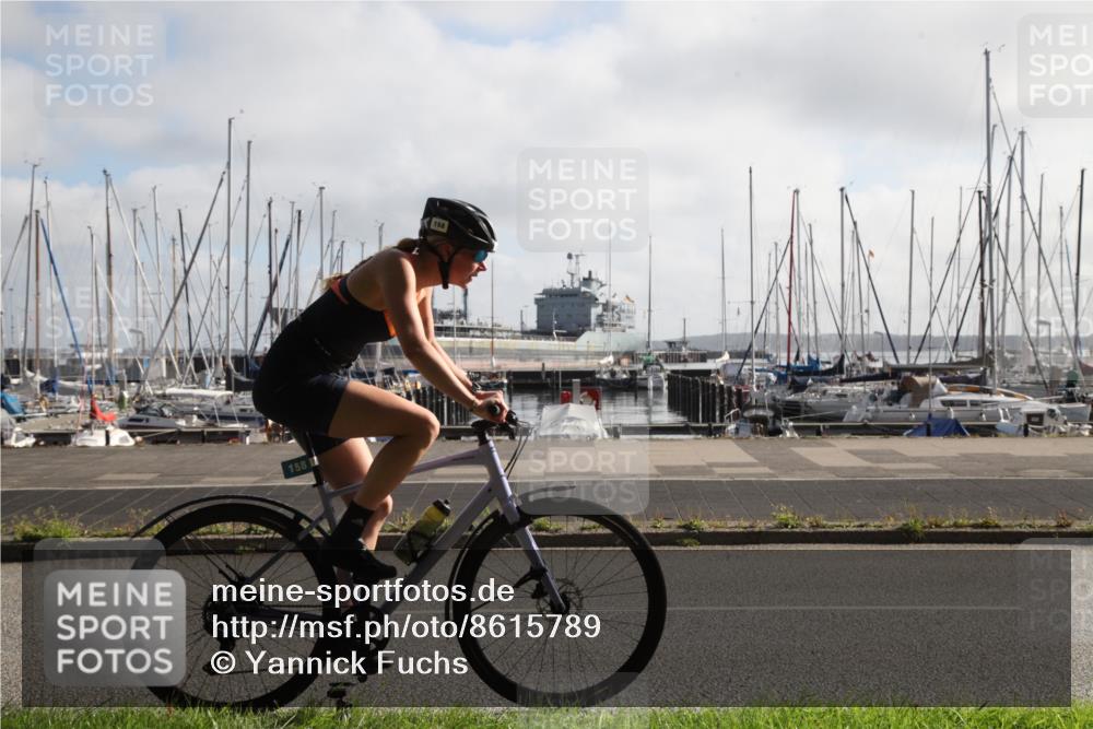 17.08.2025 - KN Förde Triathlon 2025 Yannick Fuchs http://msf.ph/oto/8615789 17.08.2025 09:27:14 Radfahren 101, 105, 137, 158, 177, 192 meine-sportfotos.de