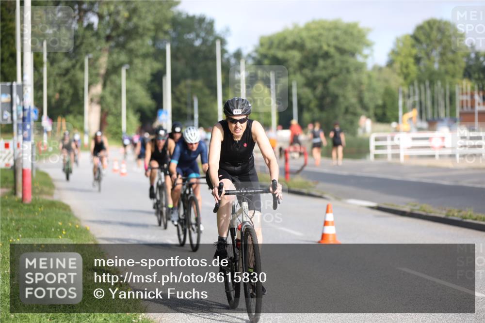 17.08.2025 - KN Förde Triathlon 2025 Yannick Fuchs http://msf.ph/oto/8615830 17.08.2025 09:32:53 Radfahren 102, 104, 122, 133, 197, 198, 208, 212, 216, 218, 111, 126, 152, 221 meine-sportfotos.de