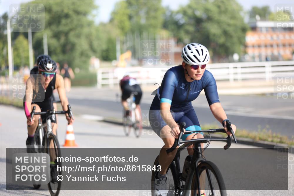 17.08.2025 - KN Förde Triathlon 2025 Yannick Fuchs http://msf.ph/oto/8615843 17.08.2025 09:32:54 Radfahren 102, 104, 122, 133, 197, 198, 208, 212, 216, 218, 111, 126, 152, 208, 216, 221 meine-sportfotos.de