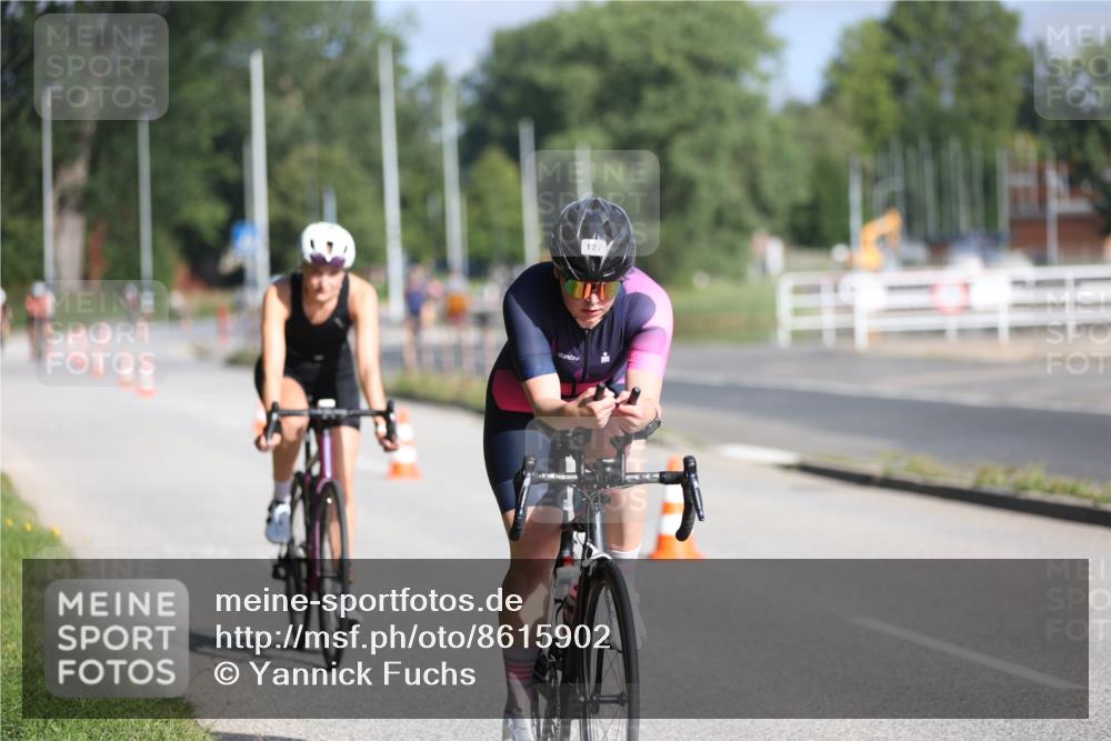 17.08.2025 - KN Förde Triathlon 2025 Yannick Fuchs http://msf.ph/oto/8615902 17.08.2025 09:33:11 Radfahren 127, 145, 146, 148, 151, 194, 200, 215, 230, 235 meine-sportfotos.de