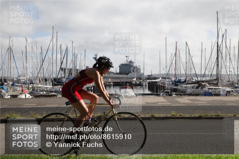 17.08.2025 - KN Förde Triathlon 2025 Yannick Fuchs http://msf.ph/oto/8615910 17.08.2025 09:28:33 Radfahren 163, 167, 172 meine-sportfotos.de