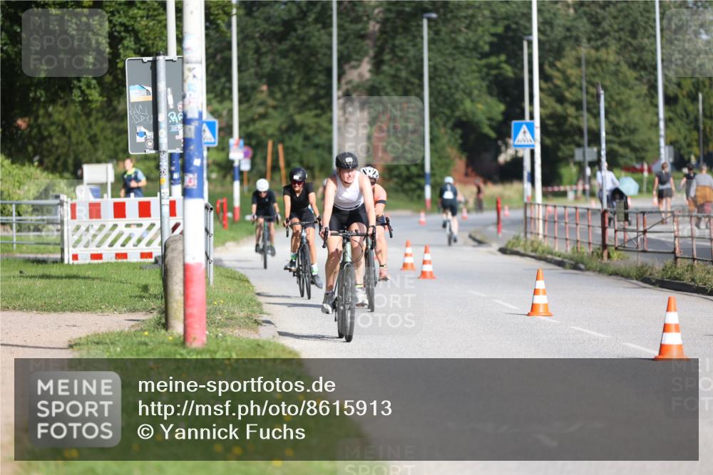 17.08.2025 - KN Förde Triathlon 2025 Yannick Fuchs http://msf.ph/oto/8615913 17.08.2025 09:33:15 Radfahren 118, 128, 146, 151, 190, 200, 230, 235, 127, 145, 146, 148, 194, 215 meine-sportfotos.de