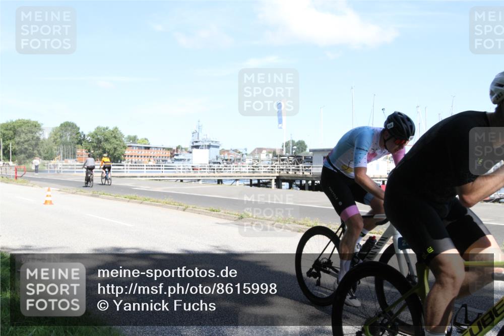 17.08.2025 - KN Förde Triathlon 2025 Yannick Fuchs http://msf.ph/oto/8615998 17.08.2025 11:31:36 Radfahren 265, 283, 311, 321, 376, 387, 605, 620 meine-sportfotos.de