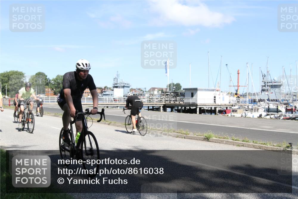 17.08.2025 - KN Förde Triathlon 2025 Yannick Fuchs http://msf.ph/oto/8616038 17.08.2025 11:31:56 Radfahren 280, 293, 318, 339, 341, 343, 344, 385, 602, 634 meine-sportfotos.de