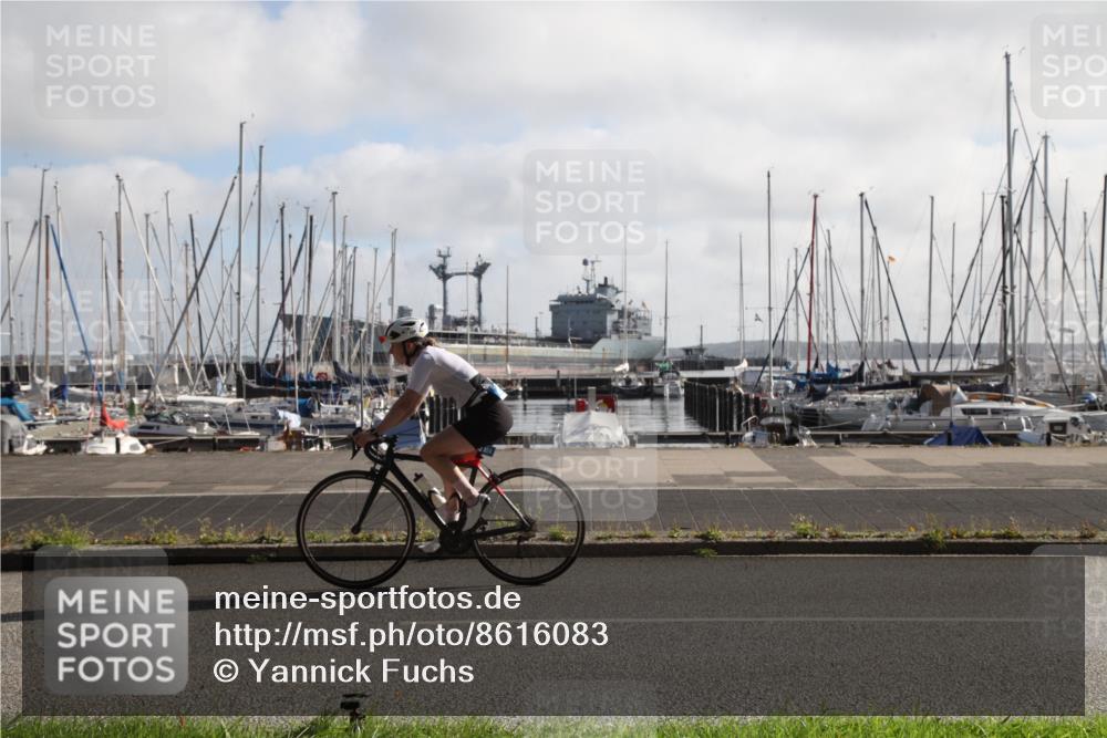 17.08.2025 - KN Förde Triathlon 2025 Yannick Fuchs http://msf.ph/oto/8616083 17.08.2025 09:30:43 Radfahren 224, 242 meine-sportfotos.de