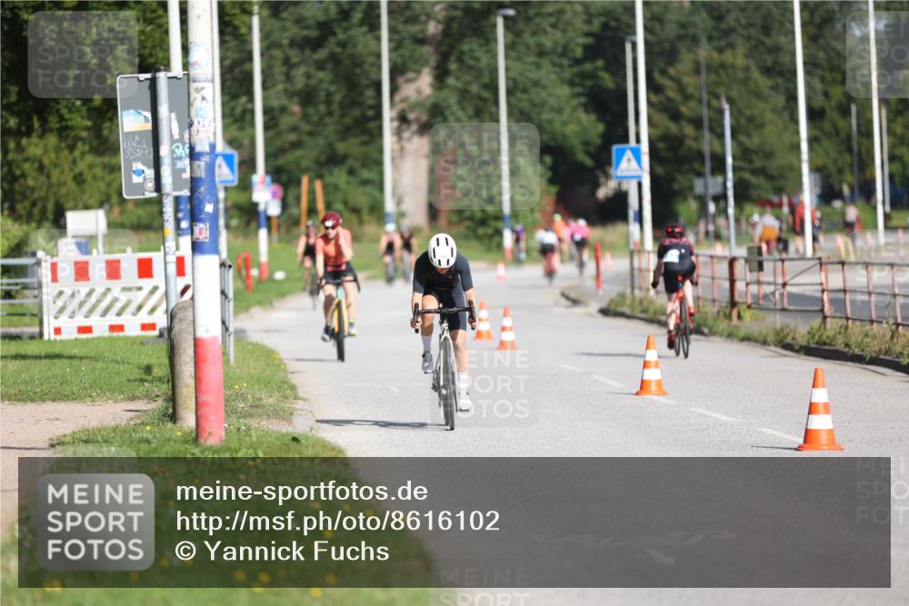 17.08.2025 - KN Förde Triathlon 2025 Yannick Fuchs http://msf.ph/oto/8616102 17.08.2025 09:34:12 Radfahren 139, 162, 168, 225, 143, 147 meine-sportfotos.de