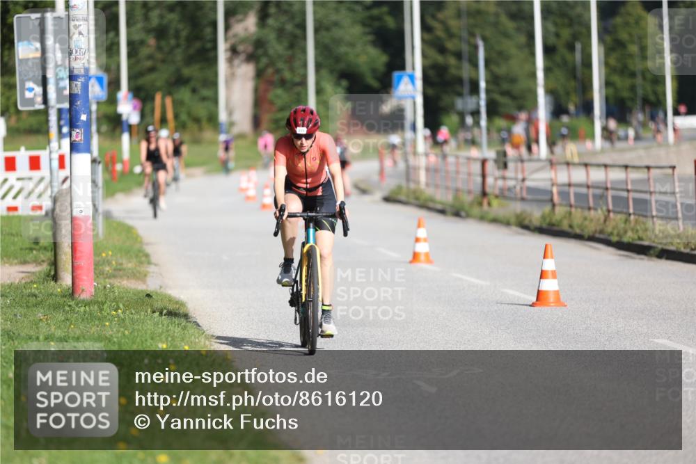 17.08.2025 - KN Förde Triathlon 2025 Yannick Fuchs http://msf.ph/oto/8616120 17.08.2025 09:34:15 Radfahren 130, 139, 162, 168, 213, 225, 147 meine-sportfotos.de