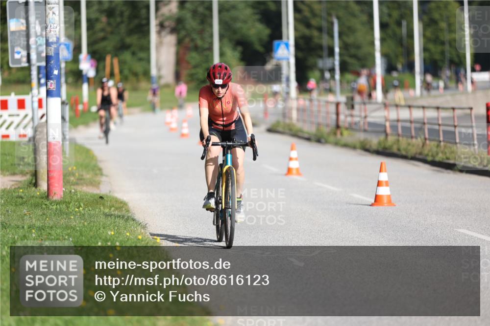 17.08.2025 - KN Förde Triathlon 2025 Yannick Fuchs http://msf.ph/oto/8616123 17.08.2025 09:34:15 Radfahren 130, 139, 162, 168, 213, 225, 147 meine-sportfotos.de