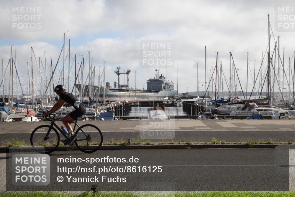 17.08.2025 - KN Förde Triathlon 2025 Yannick Fuchs http://msf.ph/oto/8616125 17.08.2025 09:31:10 Radfahren 102, 107, 125, 126, 188, 198, 200, 216, 218, 219, 221 meine-sportfotos.de