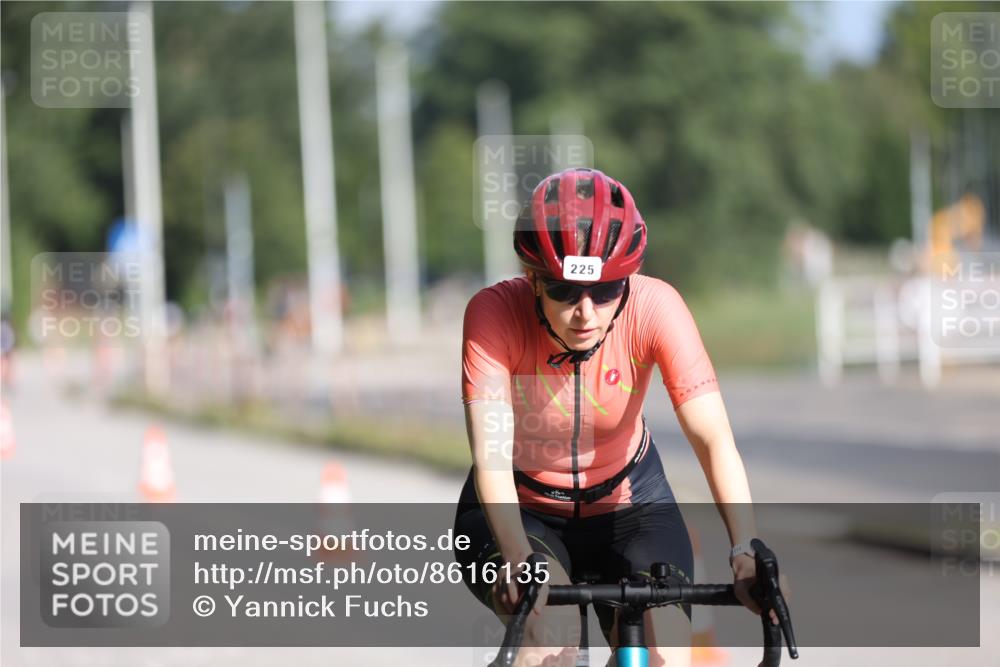 17.08.2025 - KN Förde Triathlon 2025 Yannick Fuchs http://msf.ph/oto/8616135 17.08.2025 09:34:17 Radfahren 130, 139, 213, 225, 246, 147, 162, 168 meine-sportfotos.de
