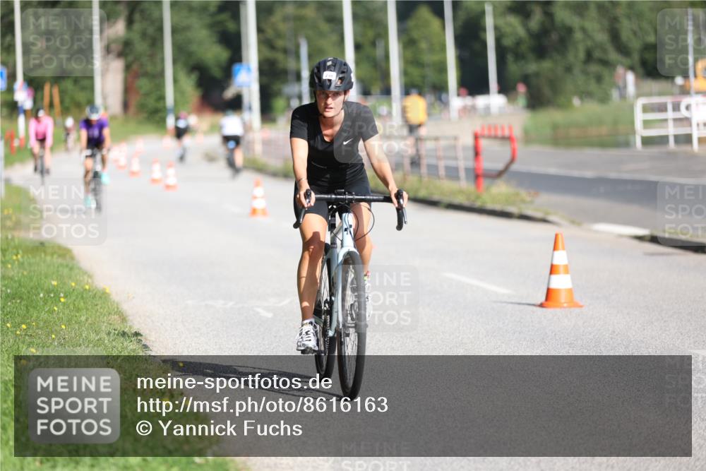 17.08.2025 - KN Förde Triathlon 2025 Yannick Fuchs http://msf.ph/oto/8616163 17.08.2025 09:34:26 Radfahren 130, 138, 213, 243, 246, 253, 213, 225 meine-sportfotos.de