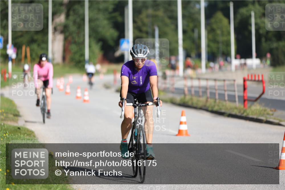 17.08.2025 - KN Förde Triathlon 2025 Yannick Fuchs http://msf.ph/oto/8616175 17.08.2025 09:34:29 Radfahren 105, 138, 152, 243, 246, 253, 130, 213, 246 meine-sportfotos.de