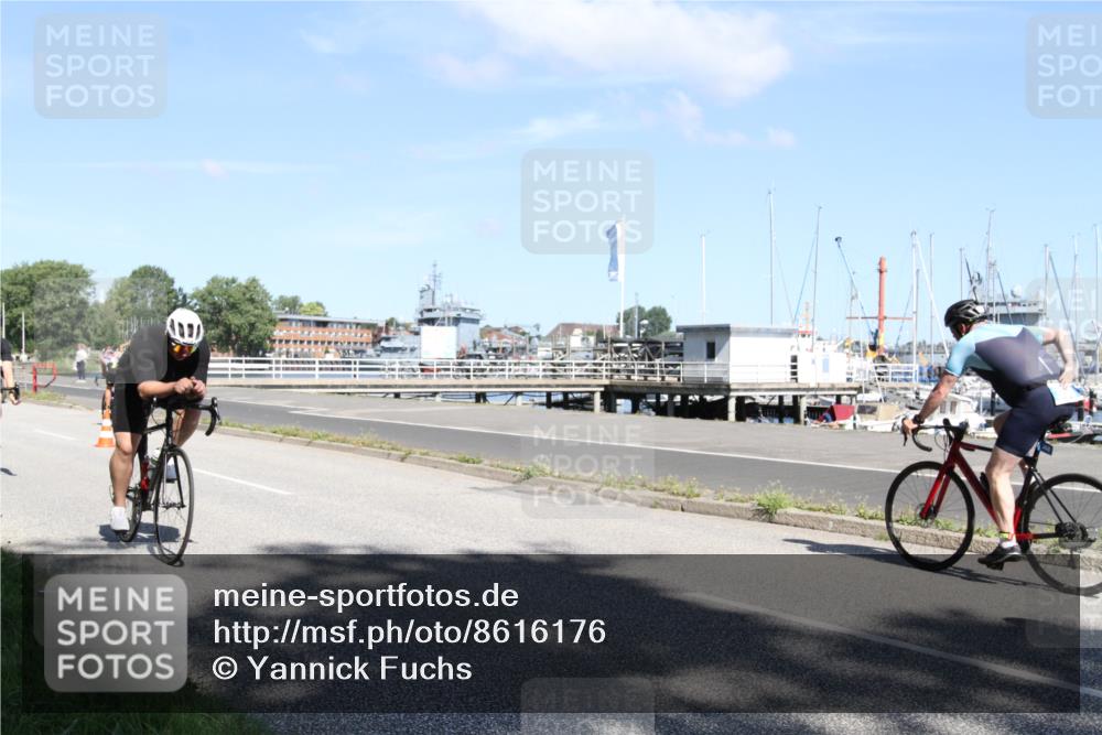 17.08.2025 - KN Förde Triathlon 2025 Yannick Fuchs http://msf.ph/oto/8616176 17.08.2025 11:33:31 Radfahren 280, 284, 296, 311, 327, 329, 339, 341, 350, 601, 642 meine-sportfotos.de