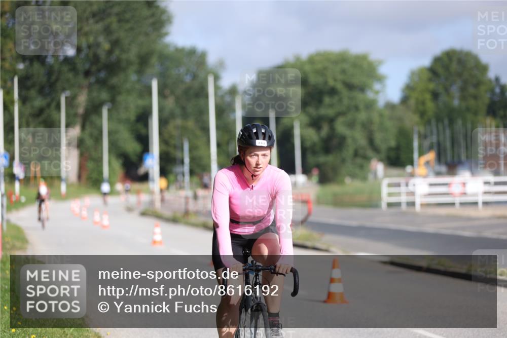 17.08.2025 - KN Förde Triathlon 2025 Yannick Fuchs http://msf.ph/oto/8616192 17.08.2025 09:34:32 Radfahren 105, 138, 152, 243, 252, 253, 130, 138, 213, 246 meine-sportfotos.de