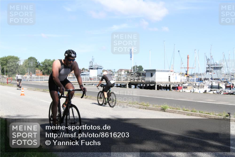17.08.2025 - KN Förde Triathlon 2025 Yannick Fuchs http://msf.ph/oto/8616203 17.08.2025 11:33:40 Radfahren 293, 311, 339, 341, 343, 371, 374, 613, 633, 638 meine-sportfotos.de