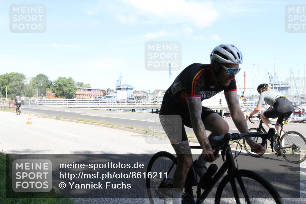 17.08.2025 - KN Förde Triathlon 2025 Yannick Fuchs http://msf.ph/oto/8616211 17.08.2025 11:33:43 Radfahren 293, 311, 343, 356, 371, 374, 389, 613, 633, 638 meine-sportfotos.de