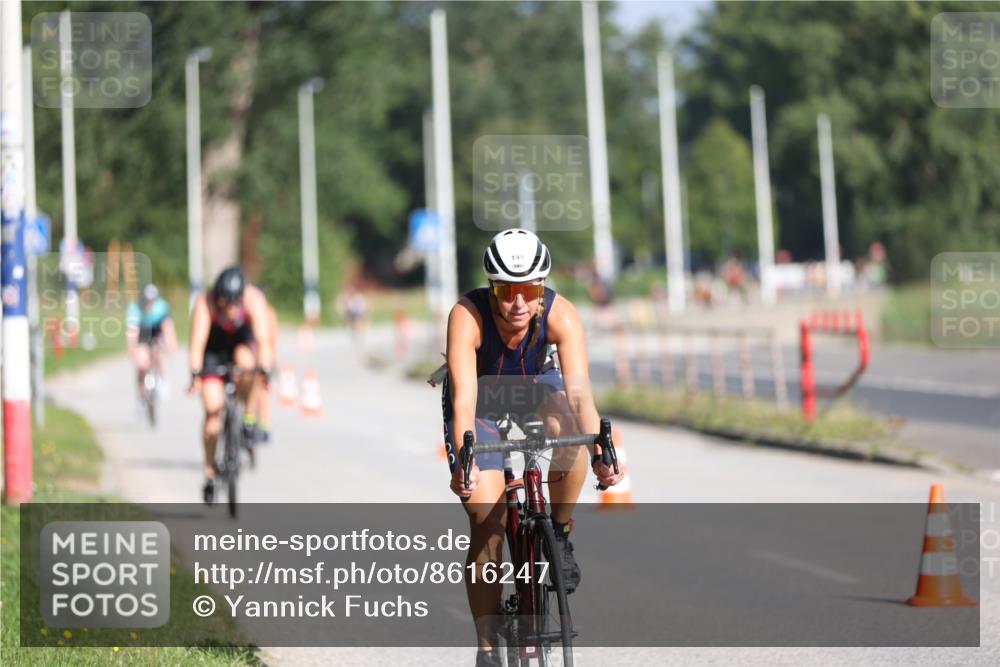17.08.2025 - KN Förde Triathlon 2025 Yannick Fuchs http://msf.ph/oto/8616247 17.08.2025 09:34:58 Radfahren 128, 145, 146, 151, 166, 122 meine-sportfotos.de